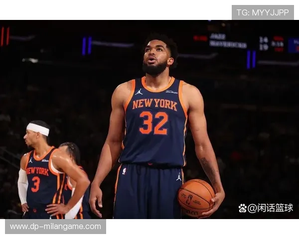 “尼克斯球迷狂欢，主场迎来关键胜利”，尼克斯大牌球迷