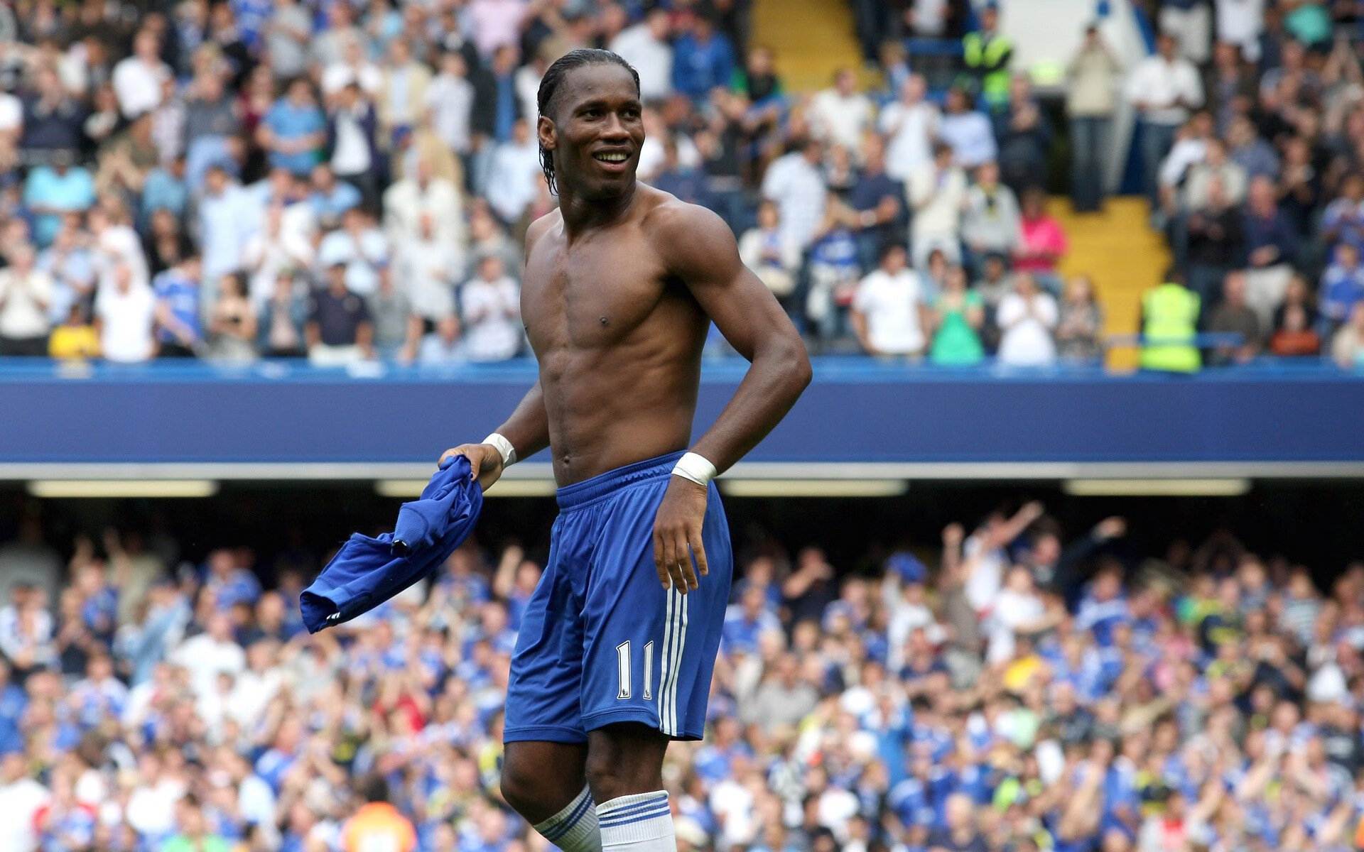 “村头小广场篮球三对三” 农民球员愈发专业